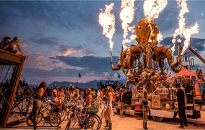 La Burning Man MADE in USA , mas alla de MAD MAX